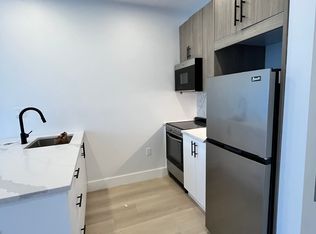 261 Forrest St #2, Jersey City, NJ 07304