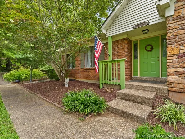 1105 Pinewood Drive, Lanesville, IN 47136
