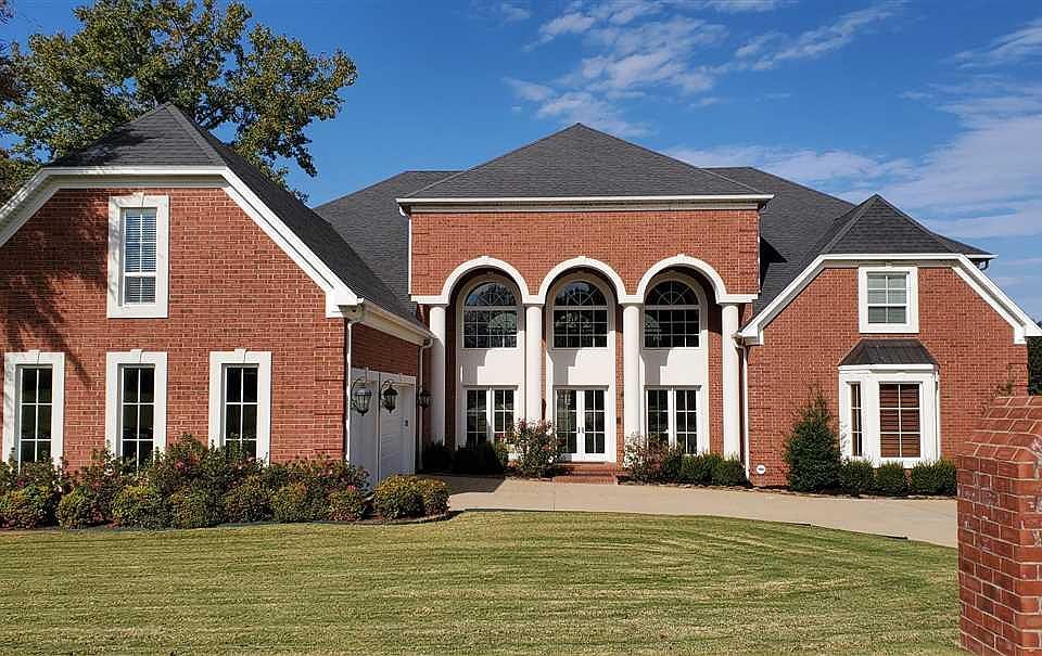 1st image of 3121 Southern Hills Ln