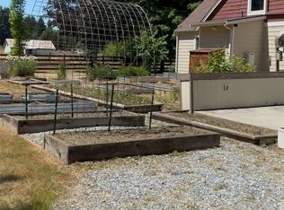 10402 Clark Rd SE, Yelm, WA 98597