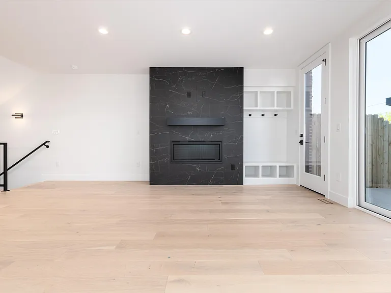 2088 Eliot St — Photo 13