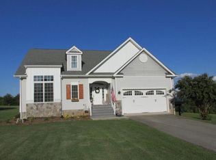 1079 Park Mountain Terrace, Huddleston, VA 24104