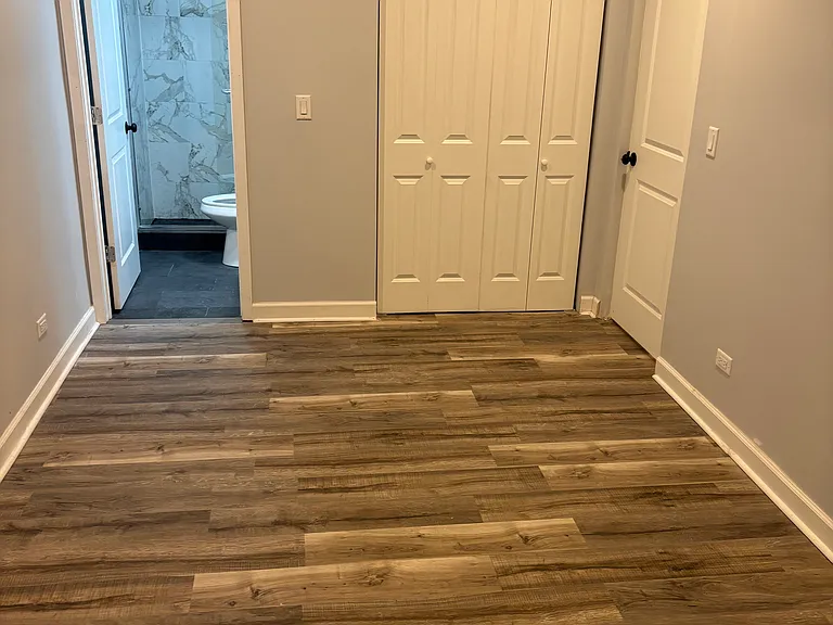 6148 S Saint Lawrence Ave — Photo 8