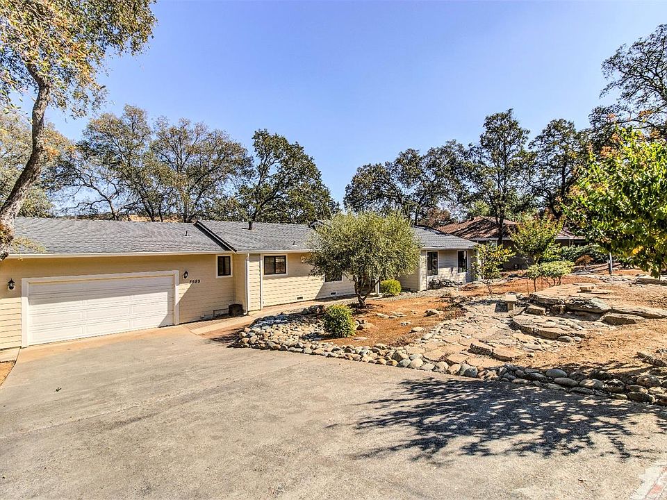 1st image of 2589 Pendleton Dr