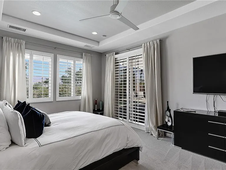 73768 Cezanne Dr — Photo 9
