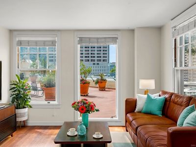702 Ash St Unit 202, San Diego, CA, 92101