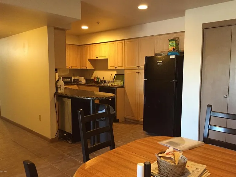 1005 E 8th St #1007 — Photo 3