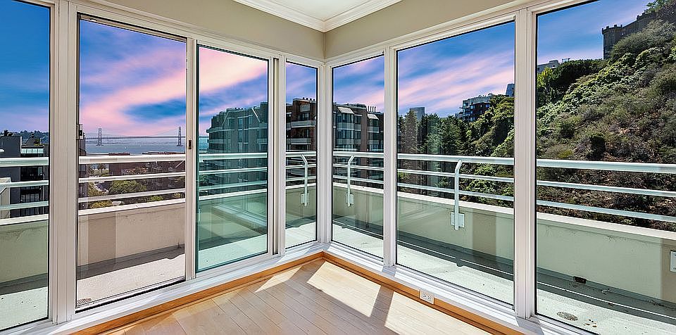 1st image of 220 Lombard St APT 823
