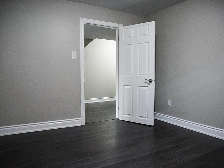 1130 Melton Dr #LOWER — Photo 10