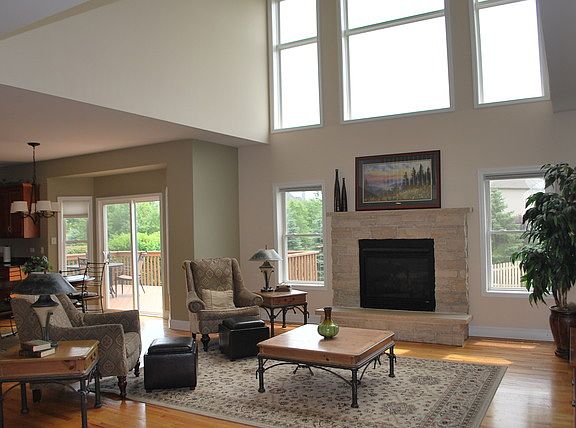 2nd image of 22833 Weinhold Dr