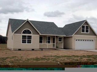 12209 E Blanchard Rd, Elk, WA 99009