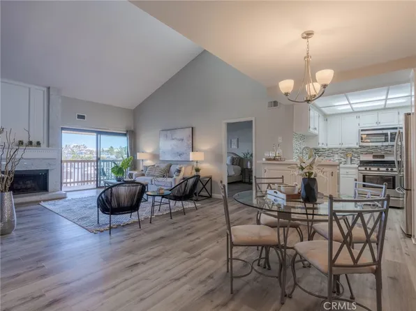 8601 Falmouth Ave APT 424, Playa Del Rey, CA 90293