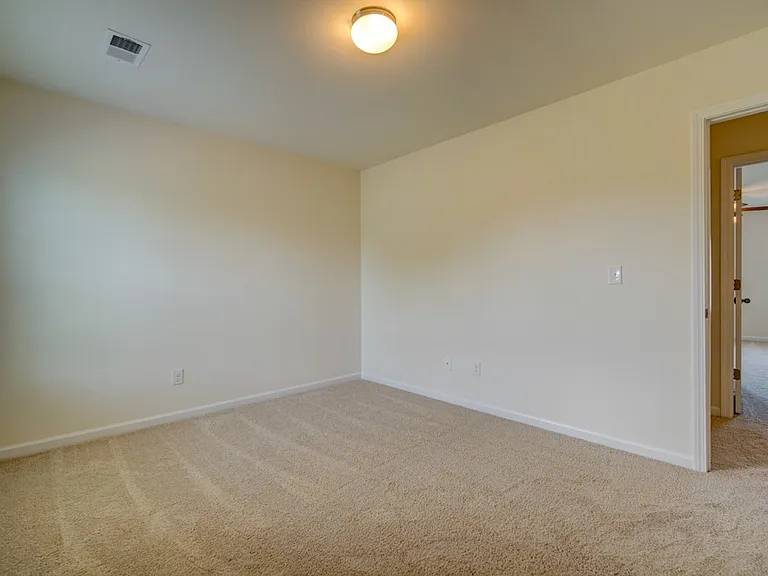 584 Craftsman Ln — Photo 26