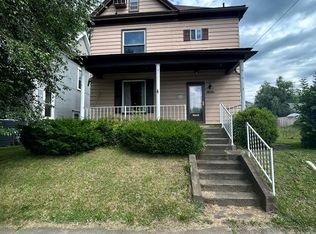 1806 1st St, Moundsville, WV