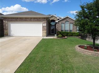 1102 Sunderland Ct, Fort Worth, TX 76134