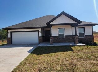 12960 Huntington Dr, Edmond, OK 73012