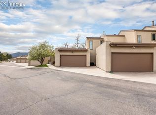340 Mission Hill Way, Colorado Springs, CO 80921