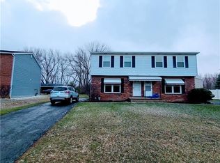 1338 Maplecrest Dr, Youngstown, OH 44515