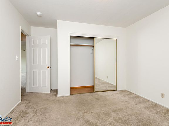5th image of 167 Towne Ter APT 8