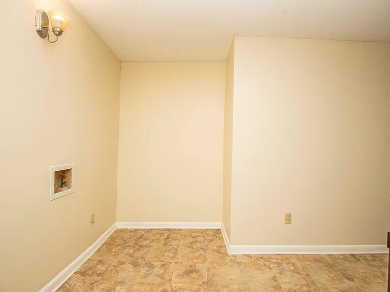 1705 Washington Ave #2 — Photo 17