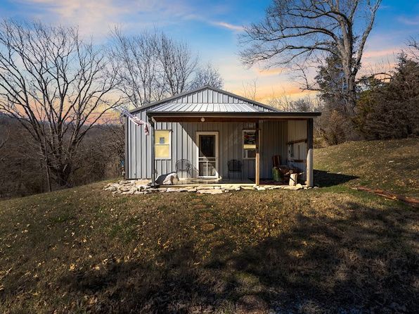 474 Bartlett Hollow Rd, Petersburg, TN 37144