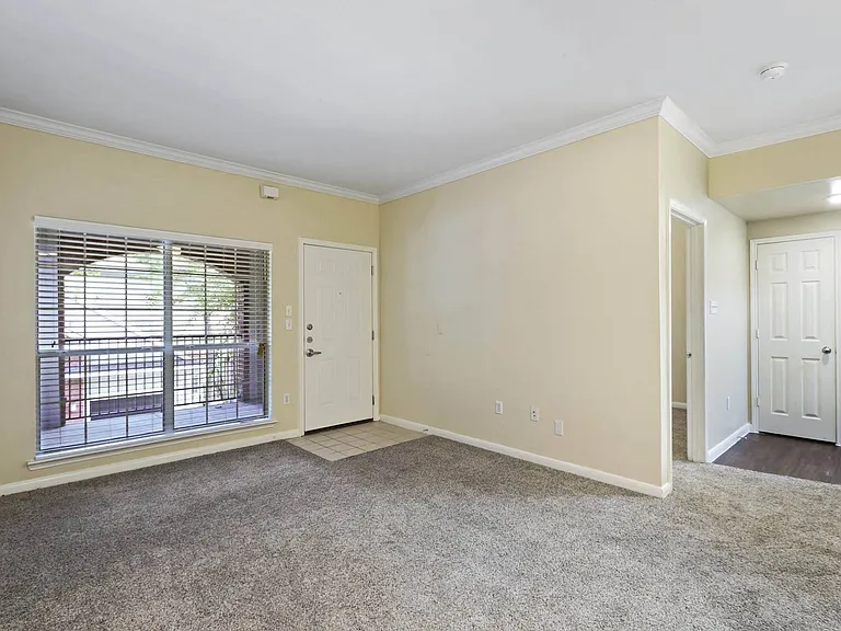 Quail Chase Apartments — Photo 18