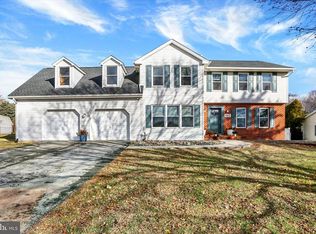 645 W 1st St, Boiling Springs, PA 17007