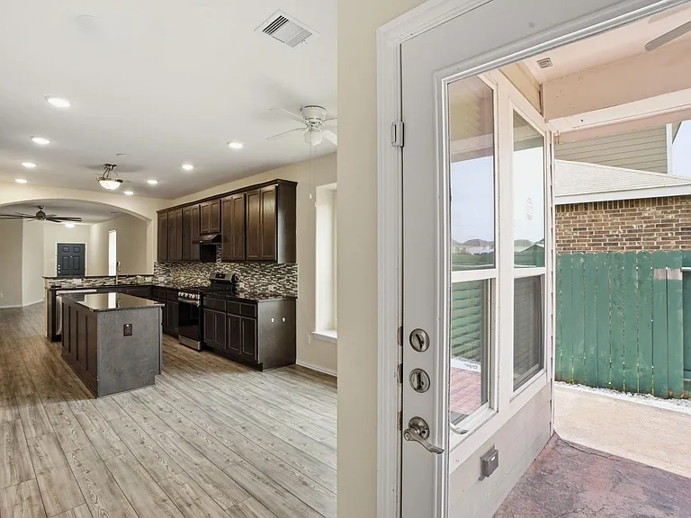 29880 Dovetail Bluff Ln — Photo 9