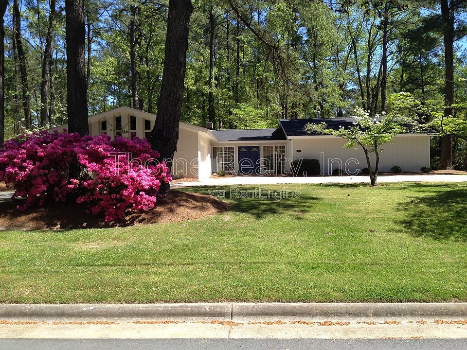 1st image of 405 Fairfield Dr