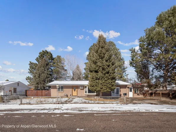 635 Glassier Dr, Carbondale, CO 81623