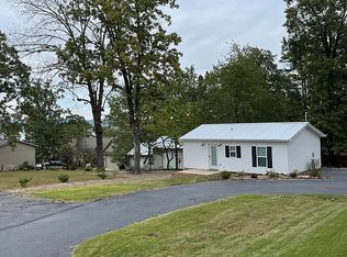 75 Walnut St, Higden, AR 72067