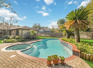 3826 Pleasant Valley Dr, Missouri City, TX 77459