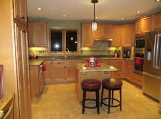 4540 Caroline Dr, Racine, WI 53405