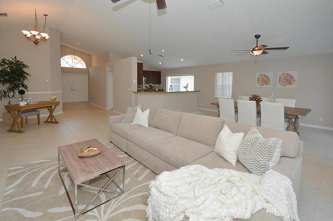 1st image of 1377 Fairfax Cir E