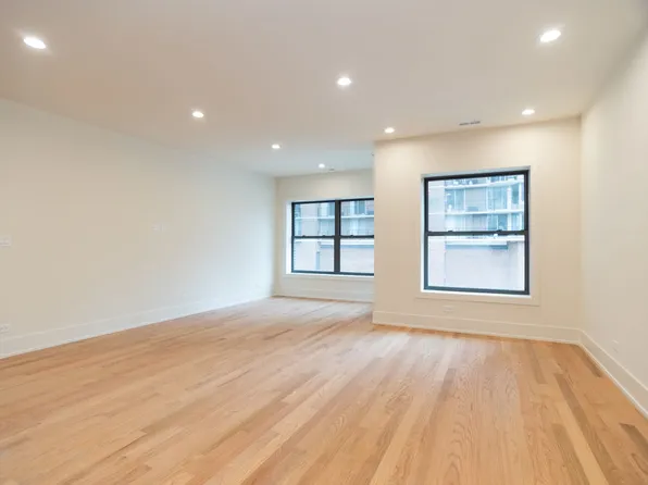 654 W Gordon Ter APT 1, Chicago, IL 60613