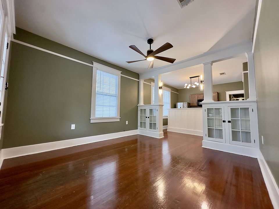 1st image of 2626 Magazine St