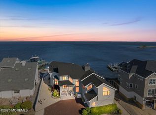 1207 Capstan Dr, Forked River, NJ 08731