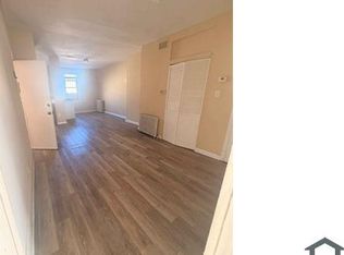 2203 N Charles St APT 3, Baltimore, MD 21218