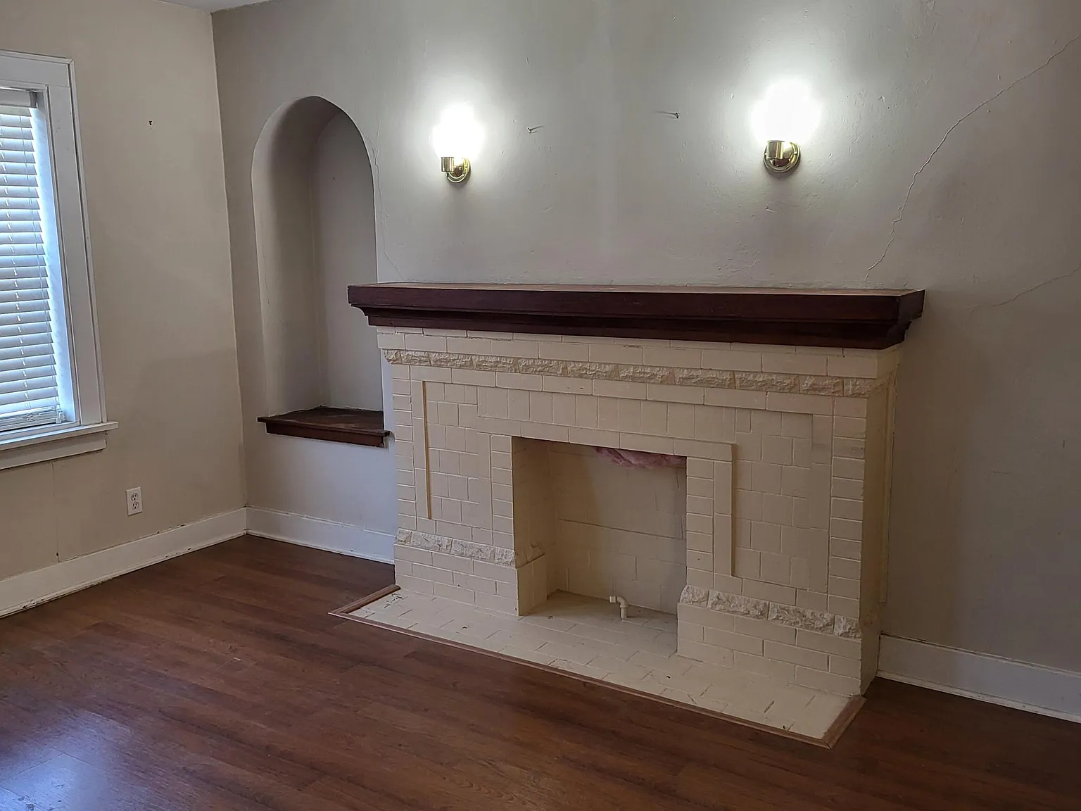 1 bed, 900 sqft, $900 — Photo 3