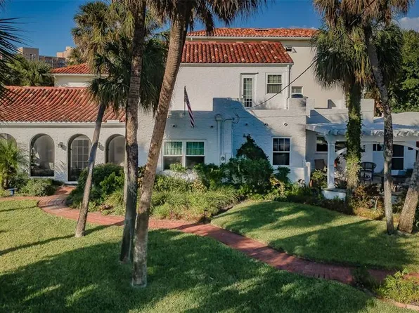 827 Mandalay Ave, Clearwater, FL 33767