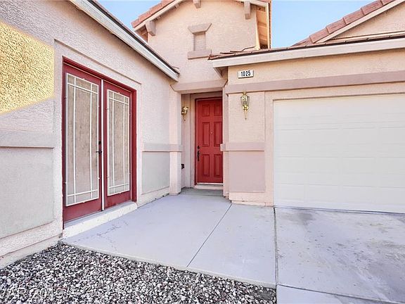 3rd image of 1025 Amber Falls Ln