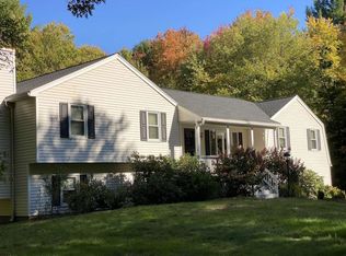 122 Musquash Rd, Hudson, NH 03051
