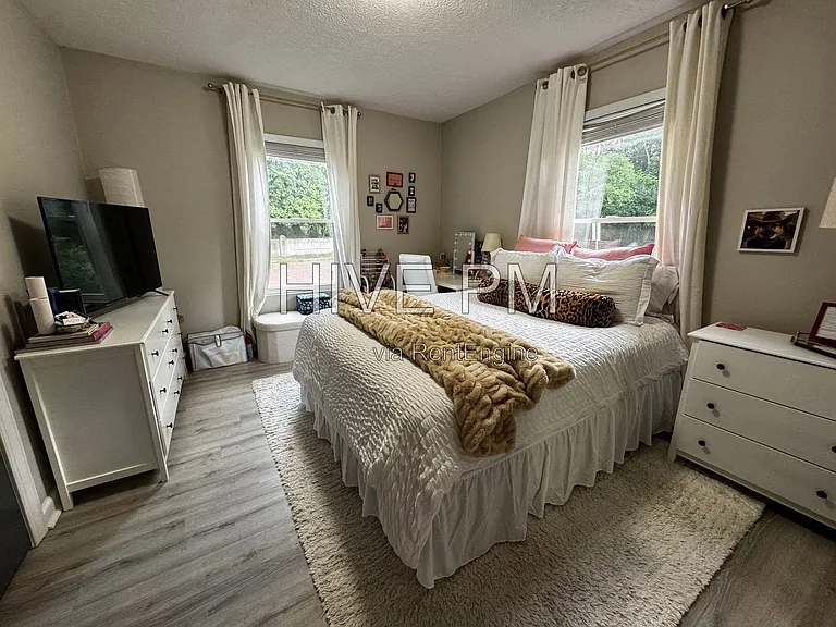 229 Congress Ave #229 — Photo 20