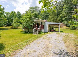 617 Raccoon Dr, Winchester, VA