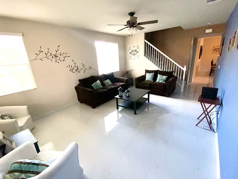 29353 Fall River Ln — Photo 4