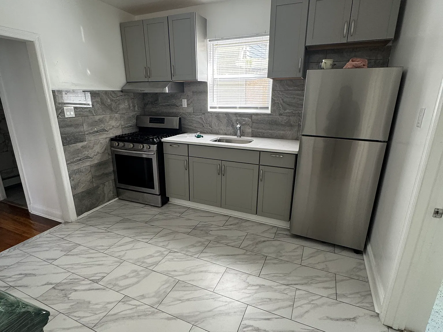 52 Lamartine Ave — Photo 4