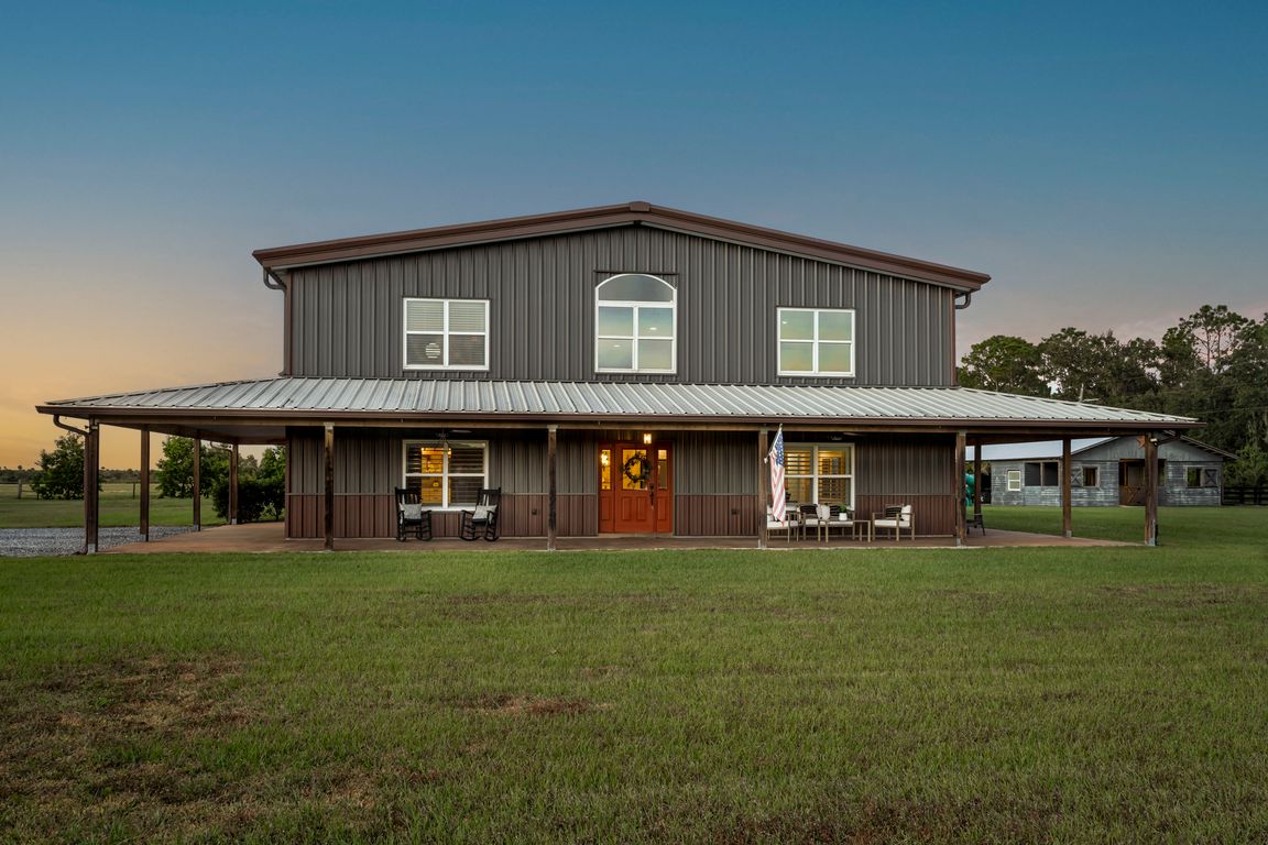 next background image