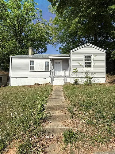 4716 Court M Photo 1