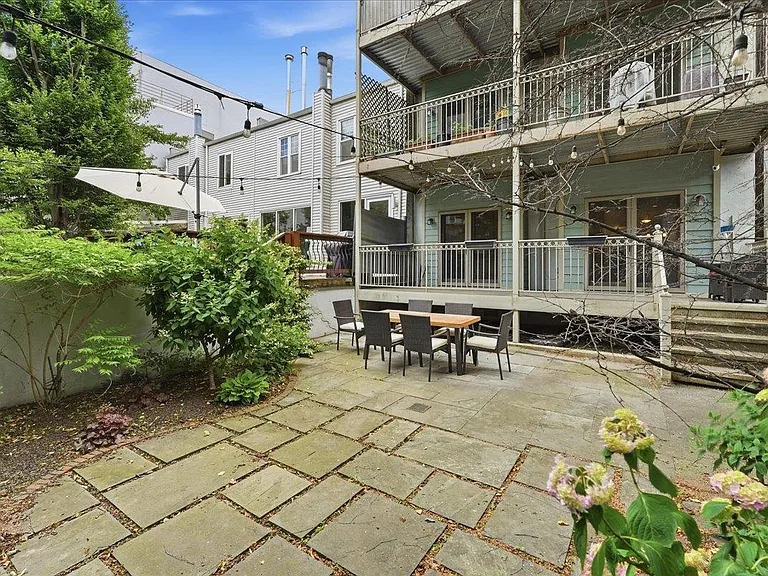 610 Madison St #1 — Photo 26