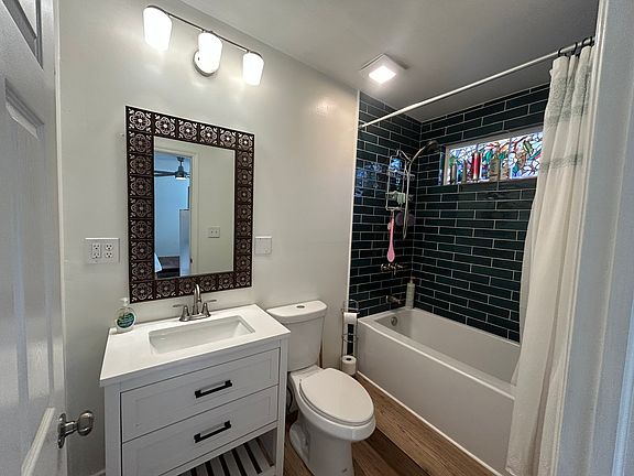 5th image of 4932 28th Ave S